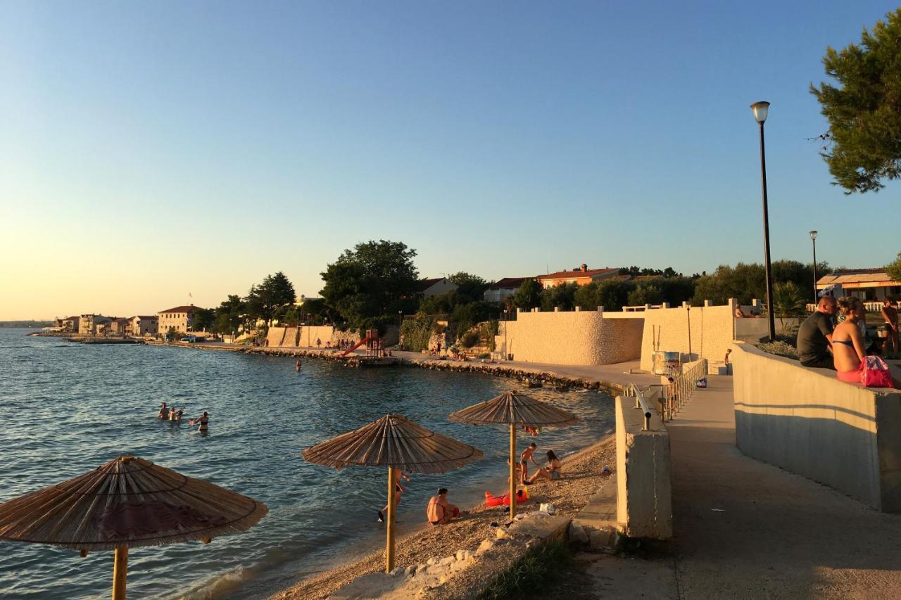 Apartments And Rooms By The Sea Bibinje, Zadar - 6199 Luaran gambar