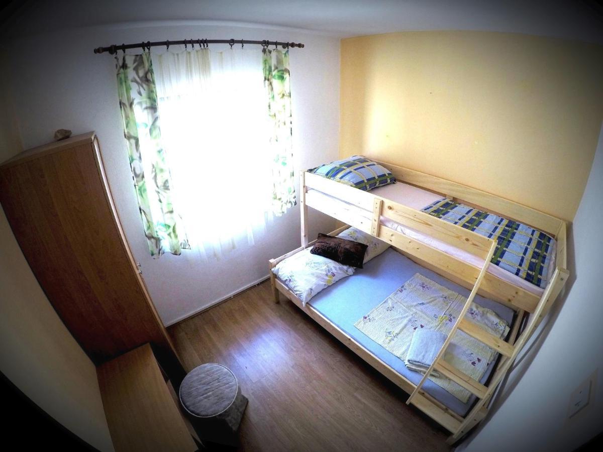 Apartments And Rooms By The Sea Bibinje, Zadar - 6199 Luaran gambar